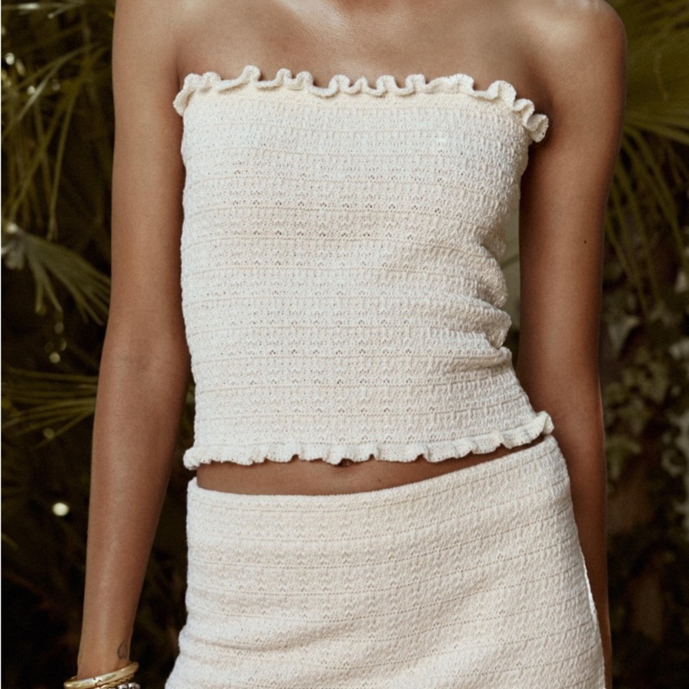 Zara Cream Ruffle Strapless Top - Picture 4 of 4